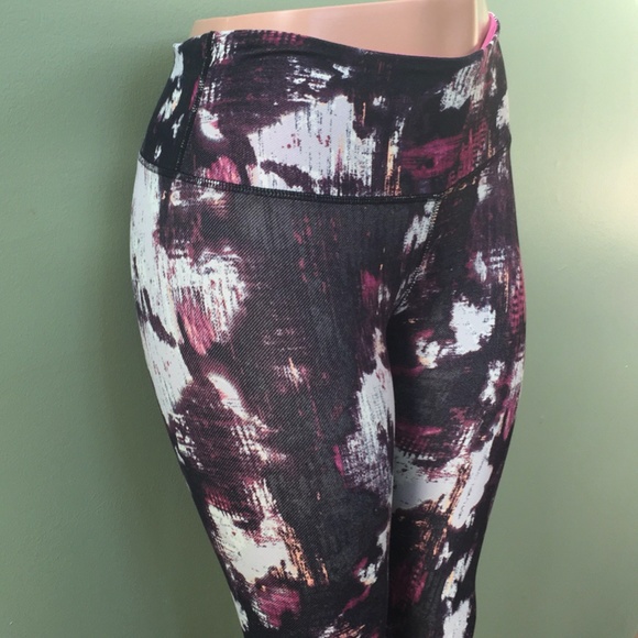 Lululemon Leggings - Picture 2 of 7